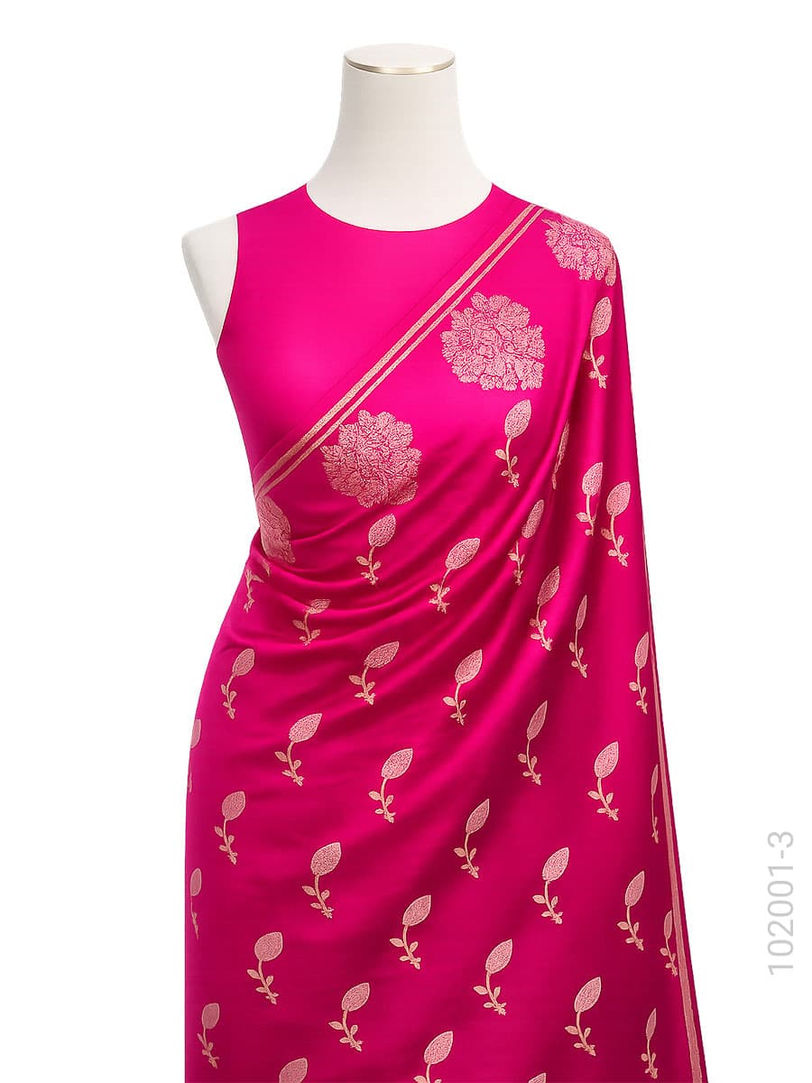 Magenta soft silk zari designer saree